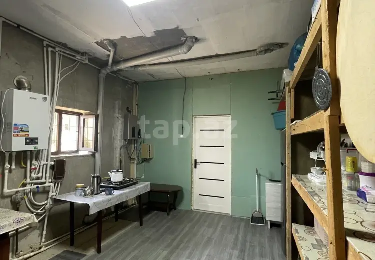7 otaqlı mənzil , Bakı