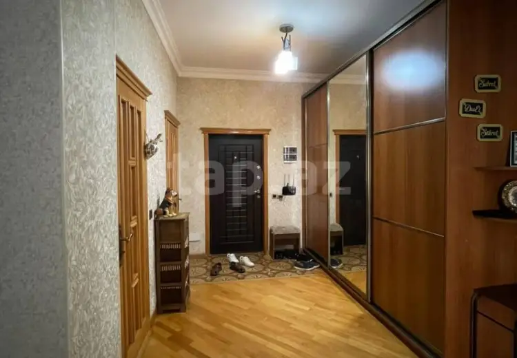 3 otaqlı mənzil , Bakı