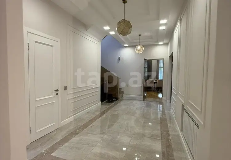 6 otaqlı mənzil , Xırdalan