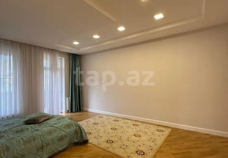 6 otaqlı mənzil , Xırdalan