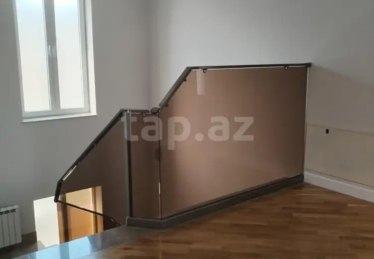 6 otaqlı mənzil , Xırdalan