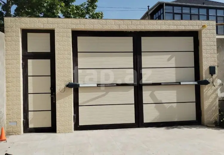 6 otaqlı mənzil , Xırdalan