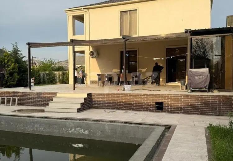 6 otaqlı mənzil , Xırdalan