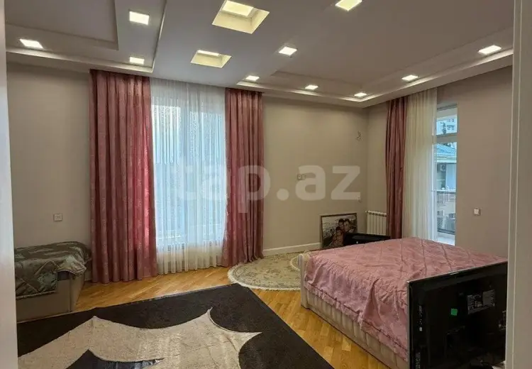 6 otaqlı mənzil , Xırdalan