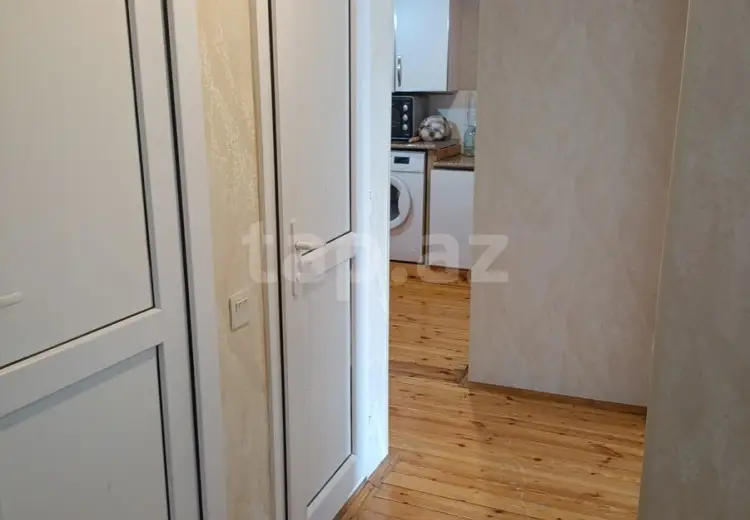 3 otaqlı mənzil , Bakı