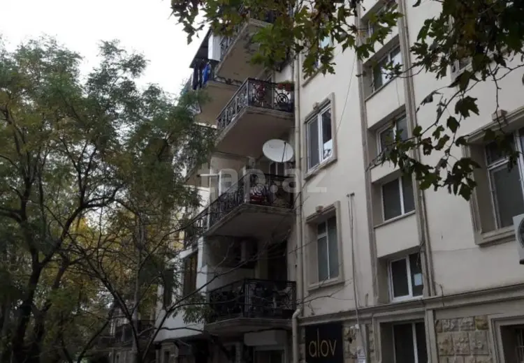 3 otaqlı mənzil , Bakı