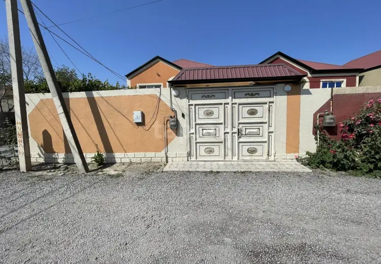 4 otaqlı mənzil , Bakı