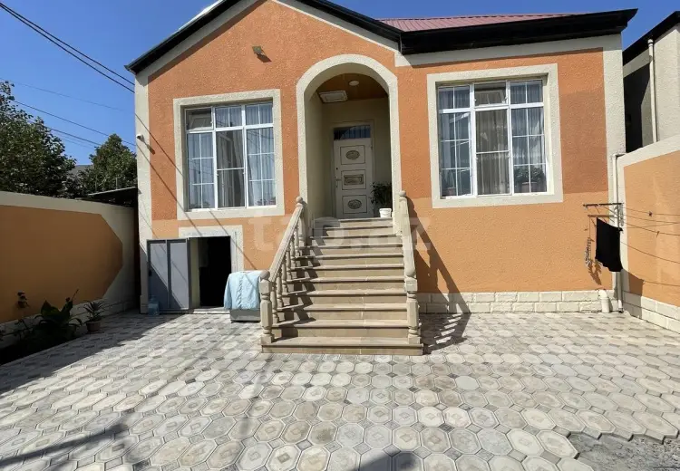 4 otaqlı mənzil , Bakı