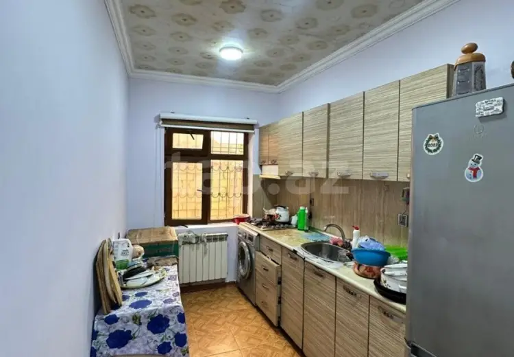 4 otaqlı mənzil , Bakı