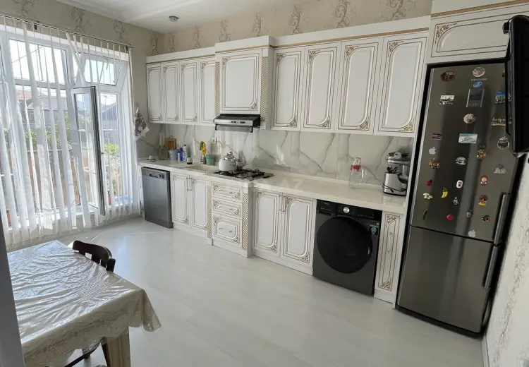 4 otaqlı mənzil Satılır, Abşeron