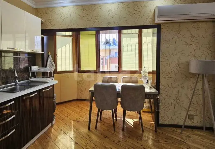 3 otaqlı mənzil , Bakı
