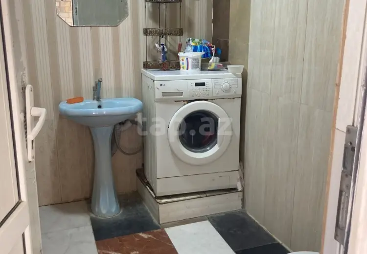 3 otaqlı mənzil , Bayıl qəs., Səbail, Bakı