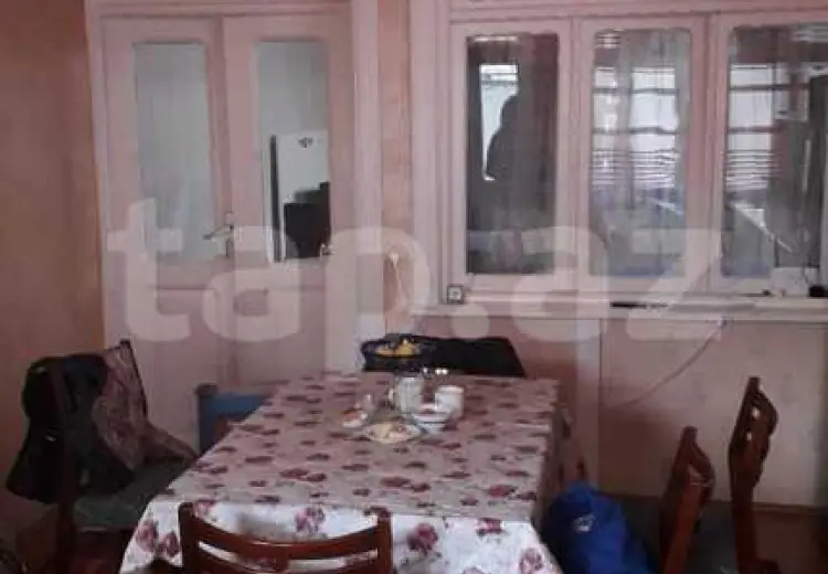 6 otaqlı mənzil , Gəncə