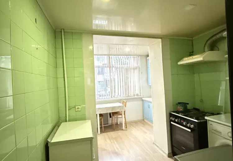 3 otaqlı mənzil , Bakı