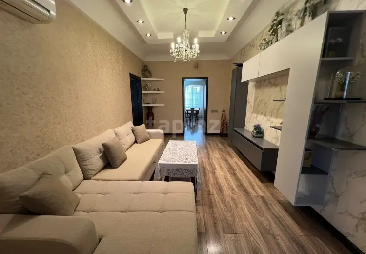 4 otaqlı mənzil , 6-cı mikrorayon, Binəqədi, Bakı