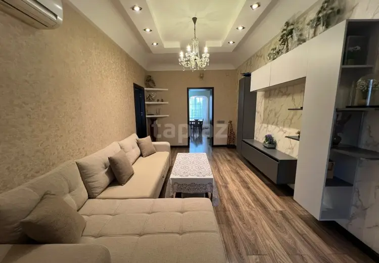 4 otaqlı mənzil , 6-cı mikrorayon, Binəqədi, Bakı