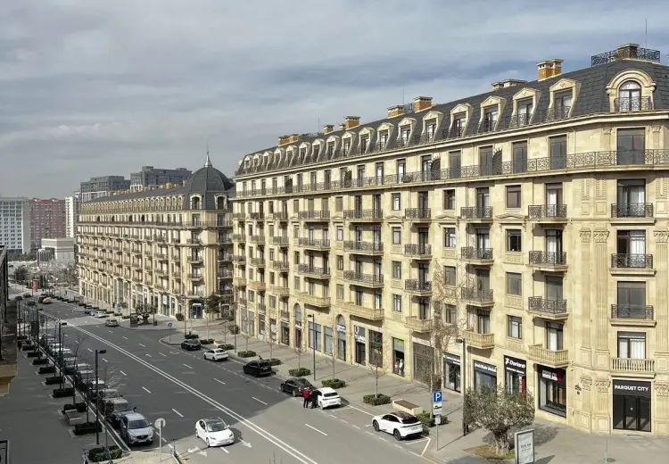 135 m² Obyekt / Ofis Satılır, Ağ şəhər, Xətai, Bakı