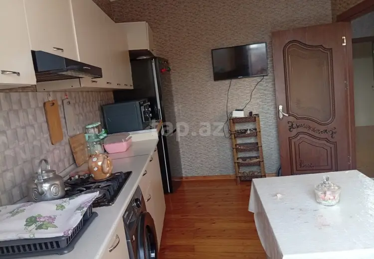 5 otaqlı mənzil , Xırdalan