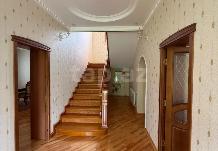 5 otaqlı mənzil , Oğuz