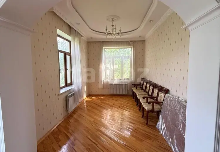 5 otaqlı mənzil , Oğuz