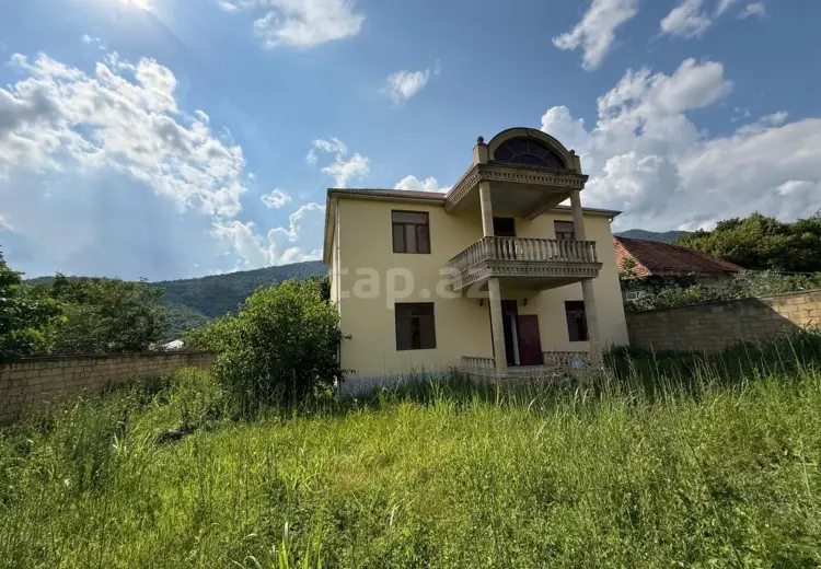 5 otaqlı mənzil , Oğuz