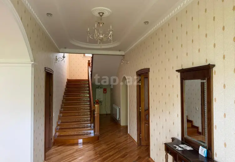 5 otaqlı mənzil , Oğuz