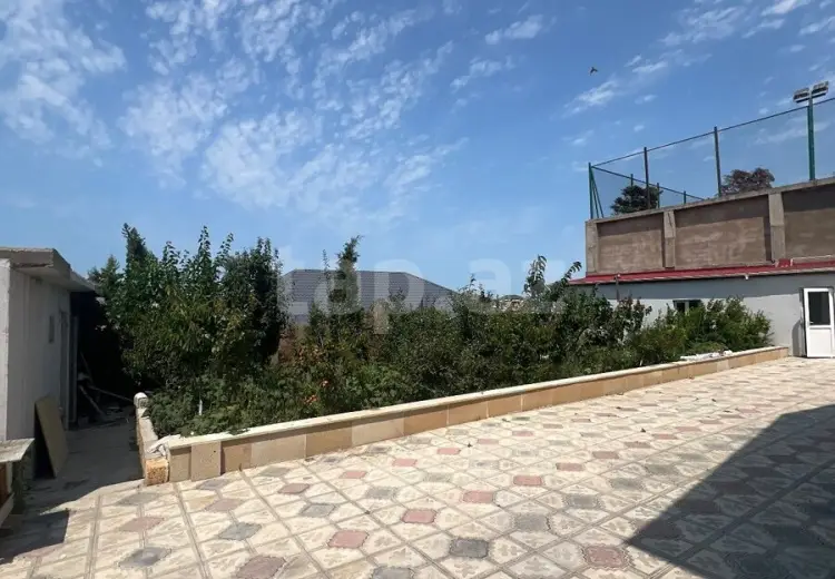 4 otaqlı mənzil , Bakı