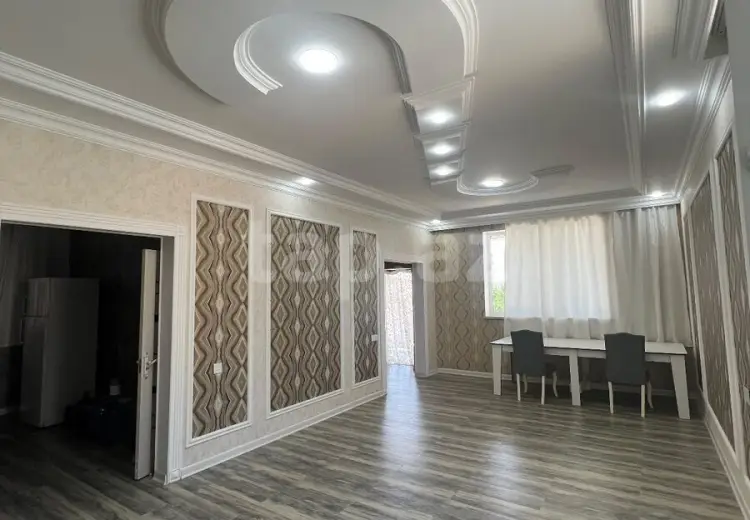 4 otaqlı mənzil , Bakı
