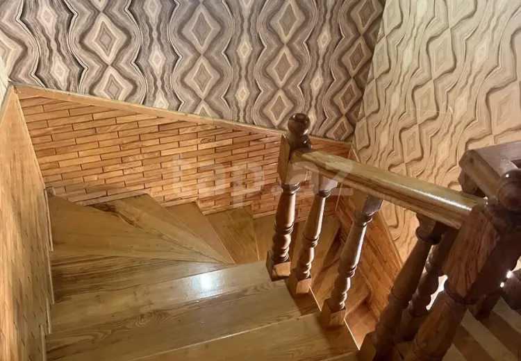 4 otaqlı mənzil , Bakı