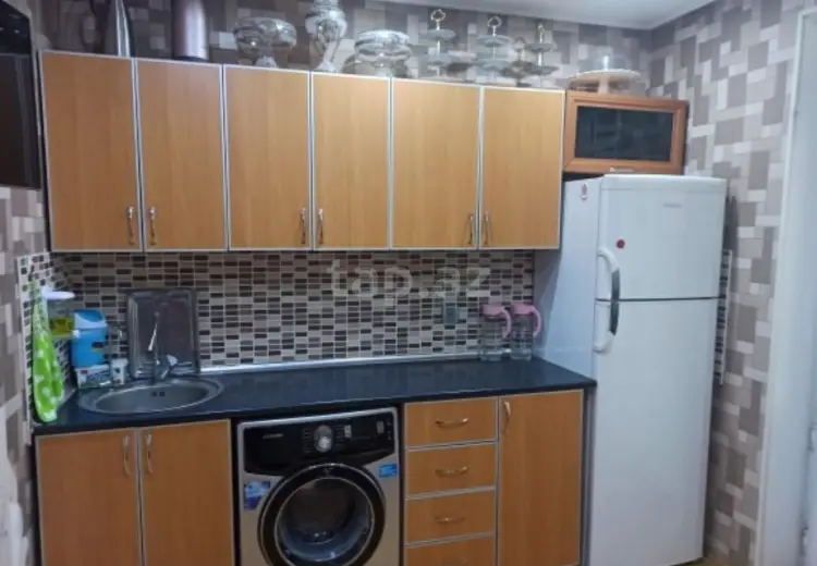 3 otaqlı mənzil , Bakı
