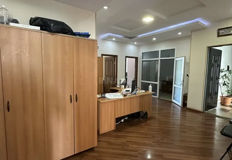 350 m² Obyekt / Ofis Satılır, Yasamal, Bakı