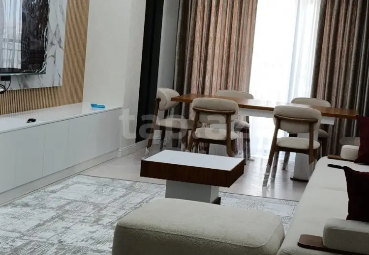 4 otaqlı mənzil , Bakı