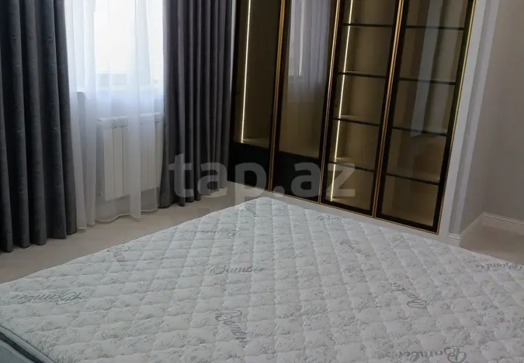 4 otaqlı mənzil , Bakı
