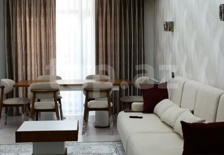 4 otaqlı mənzil , Bakı