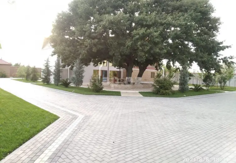 8 otaqlı mənzil , Astara
