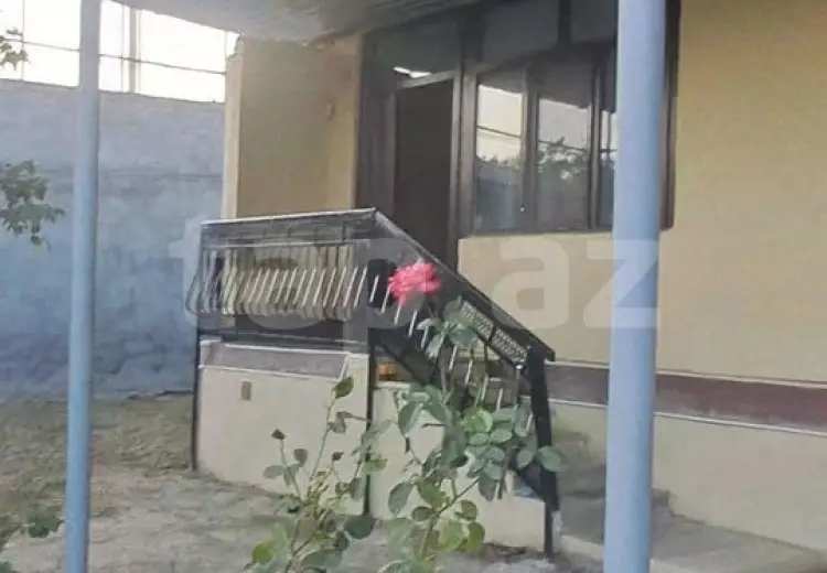 4 otaqlı mənzil , Şəki
