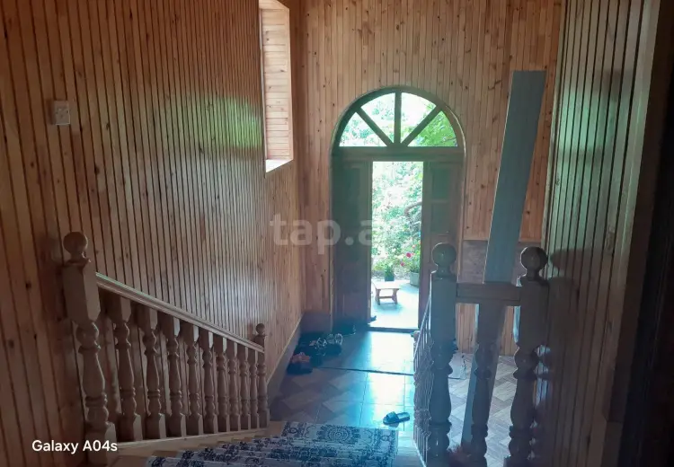 4 otaqlı mənzil , Quba