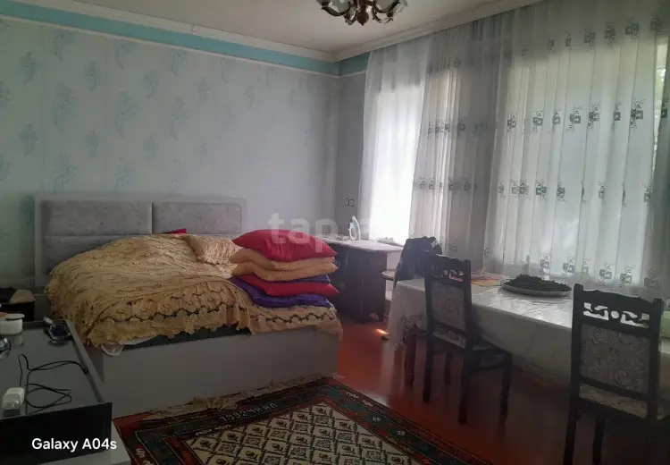 4 otaqlı mənzil , Quba