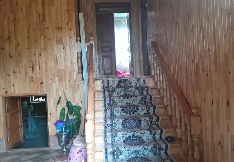 4 otaqlı mənzil , Quba