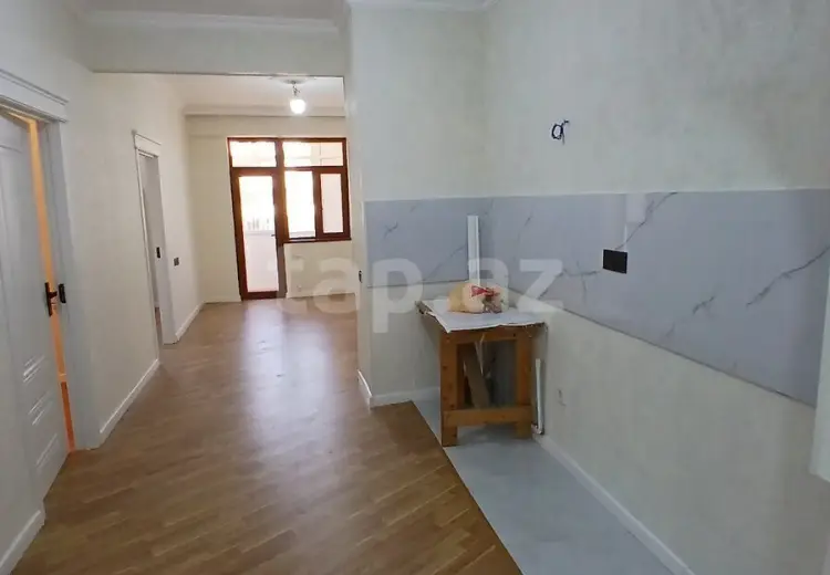3 otaqlı mənzil , Bakı