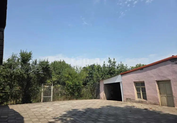 4 otaqlı mənzil , Gəncə