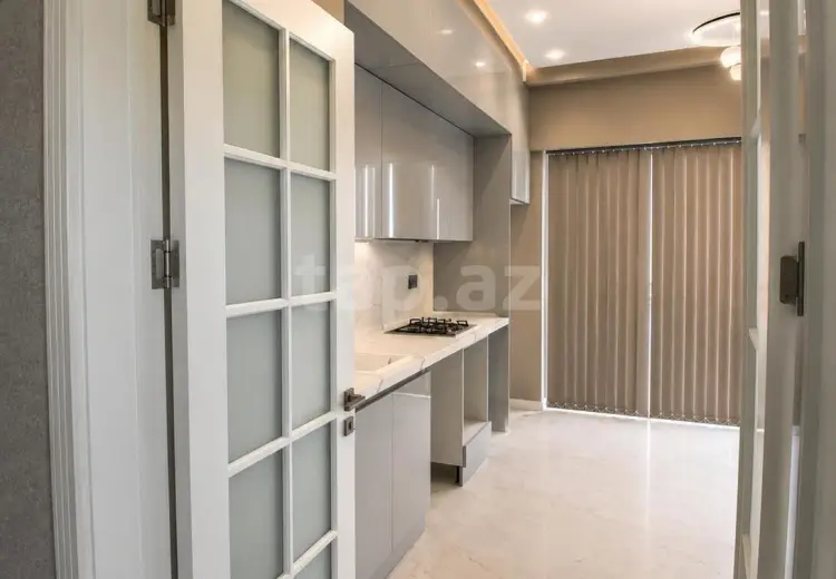 3 otaqlı mənzil , Bakı