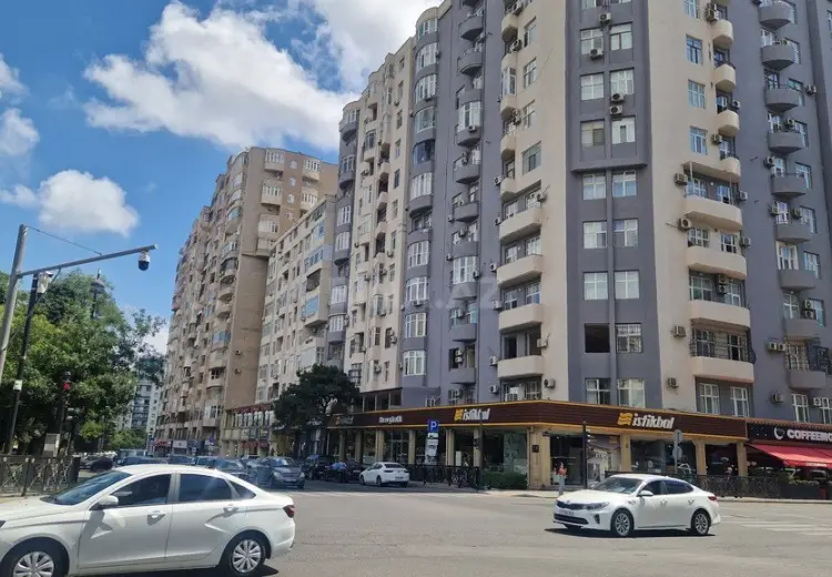 440 m² Obyekt / Ofis Satılır, Nərimanov, Bakı