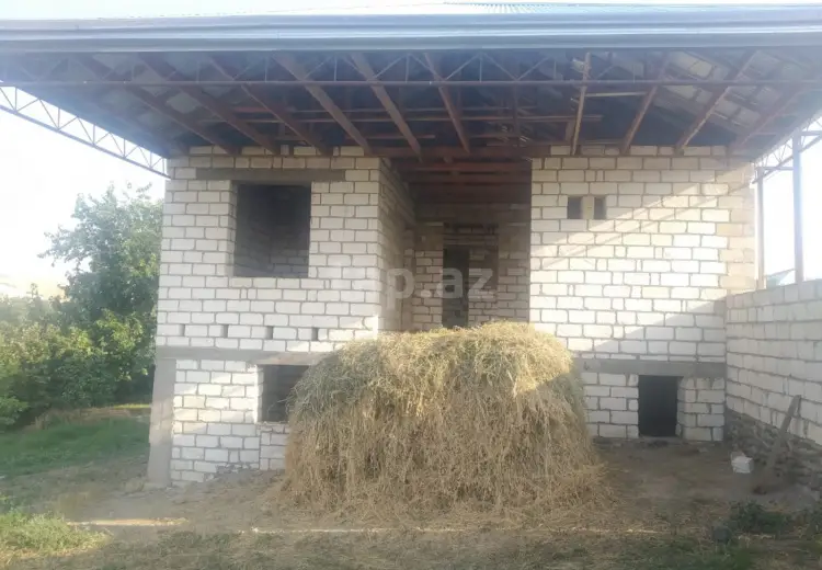 5 otaqlı mənzil , Qazax