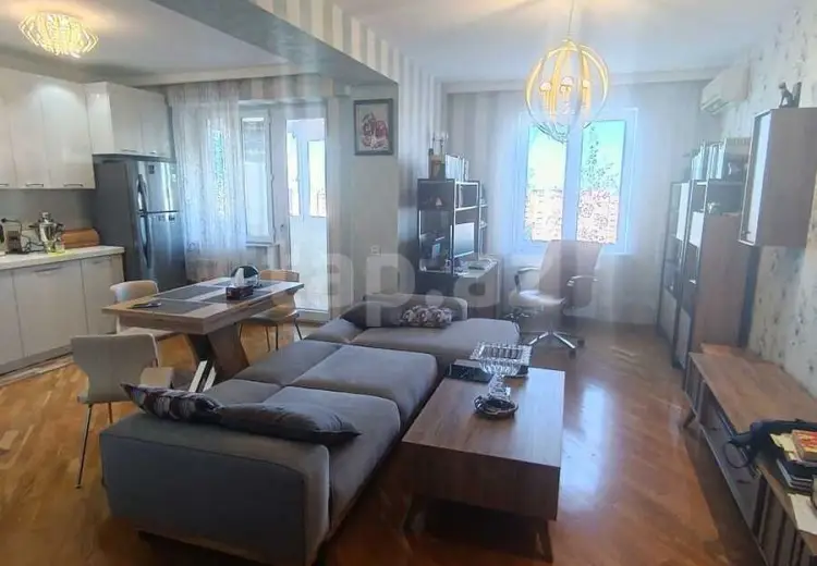 2 otaqlı mənzil , Bakı