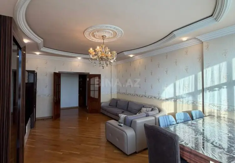 3 otaqlı mənzil Satılır, Laçın