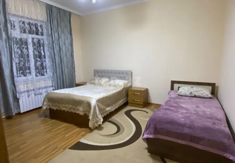 4 otaqlı mənzil Kirayə (günlük), Qax