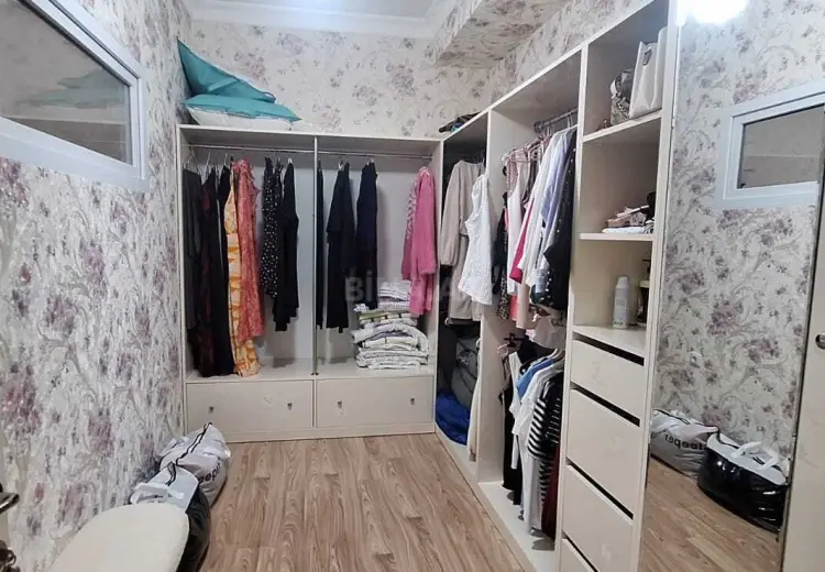 4 otaqlı mənzil Satılır, Yeni Yasamal qəs., Yasamal, Bakı