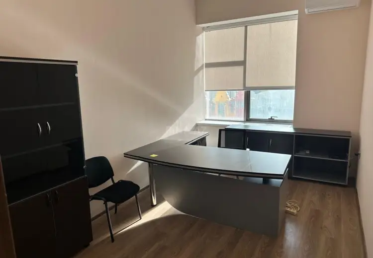 128 m² Obyekt / Ofis Satılır, Nərimanov, Bakı