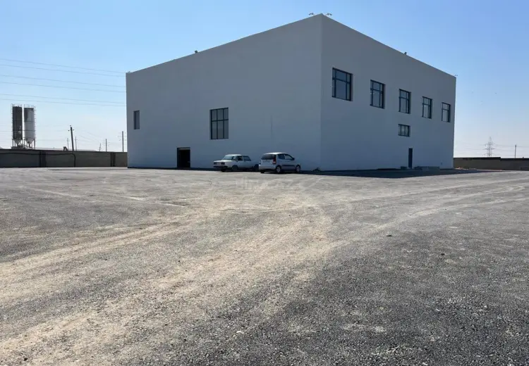 1800 m² Obyekt / Ofis Satılır, Quba